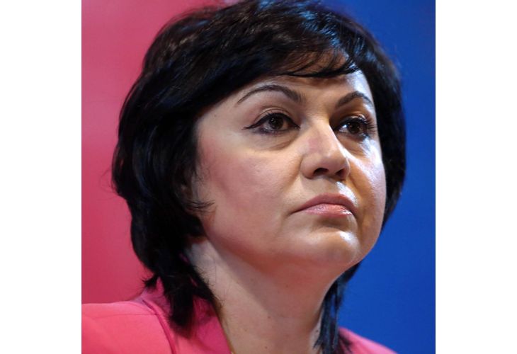 Корнелия Нинова Корнелия Нинова